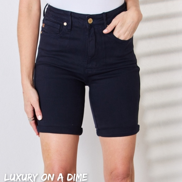 Judy Blue Full Size Mid Rise Bermudas Denim Shorts W/ Back Flap Pockets Plus Size main image 0